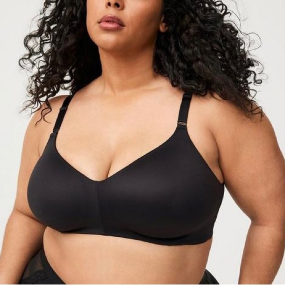Torrid Everyday Wire Free Bra Black Back Smoothing
